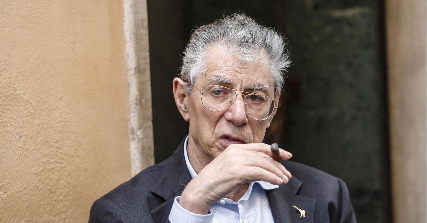 Morto Umberto Bossi, fondatore della Lega. Mattarella: l’Italia perde un sincero democratico