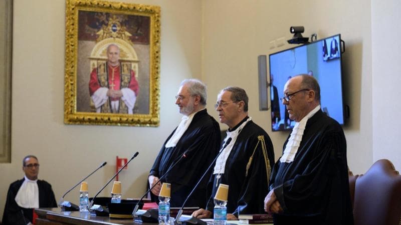 Processo vaticano, la corte d’appello boccia il ricorso della procura. Becciu: “Buon segno”