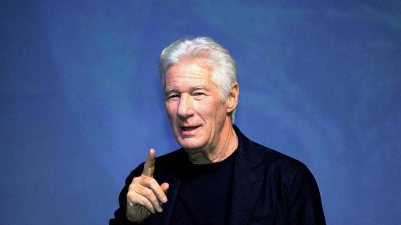 Migranti, Salvini dopo il video di Richard Gere: “Fai l’attore, non dare lezioni agli italiani”