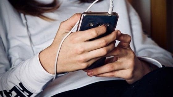 Lettura, sport e prevenzione: questi sconosciuti. Fotografia degli adolescenti di oggi