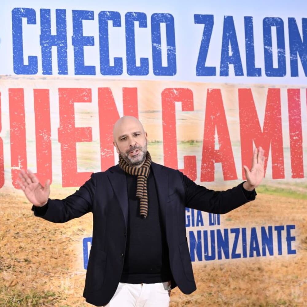 ‘Buen camino’ travolge record di Avatar, Zalone maggior incasso di sempre