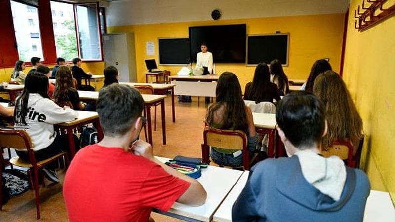 Ceruti: “A scuola negazionismo e fake news, con le nuove linee guida si rischia di tornare all’Ottocento”