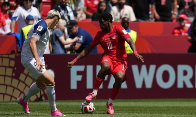 Le partite di oggi: Repubblica Ceca-Sudafrica nel gruppo A. In serata Svizzera-Bosnia e Canada-Qatar