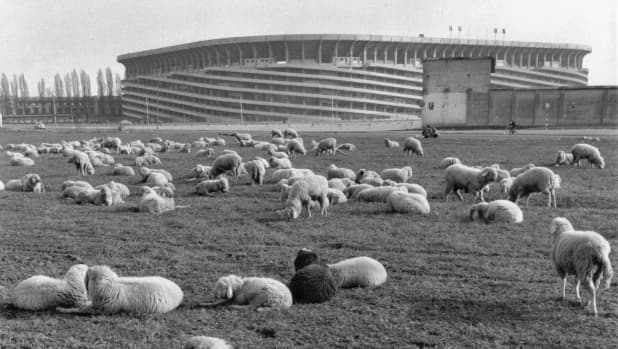 I fienili, 80 chili di gesso e il "gamba de legn": San Siro, un romanzo lungo 101 anni