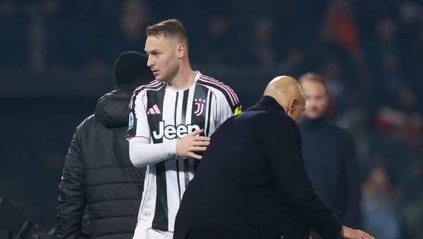 Juve, una squadra in vendita: Di Gregorio in porta, Joao Mario, Gatti, Kelly e Cabal in difesa...