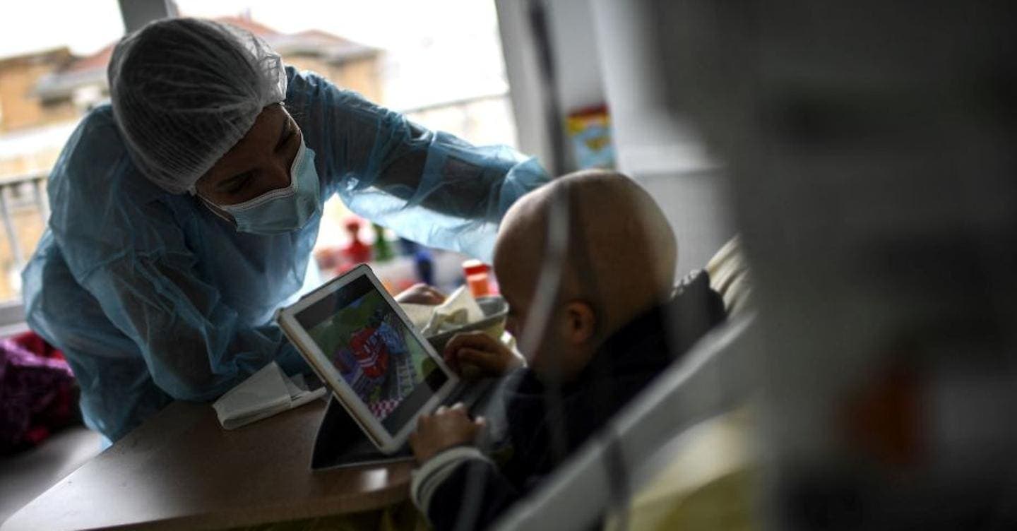 Leucemia nei bambini, così le cellule malate si nascondono per anni