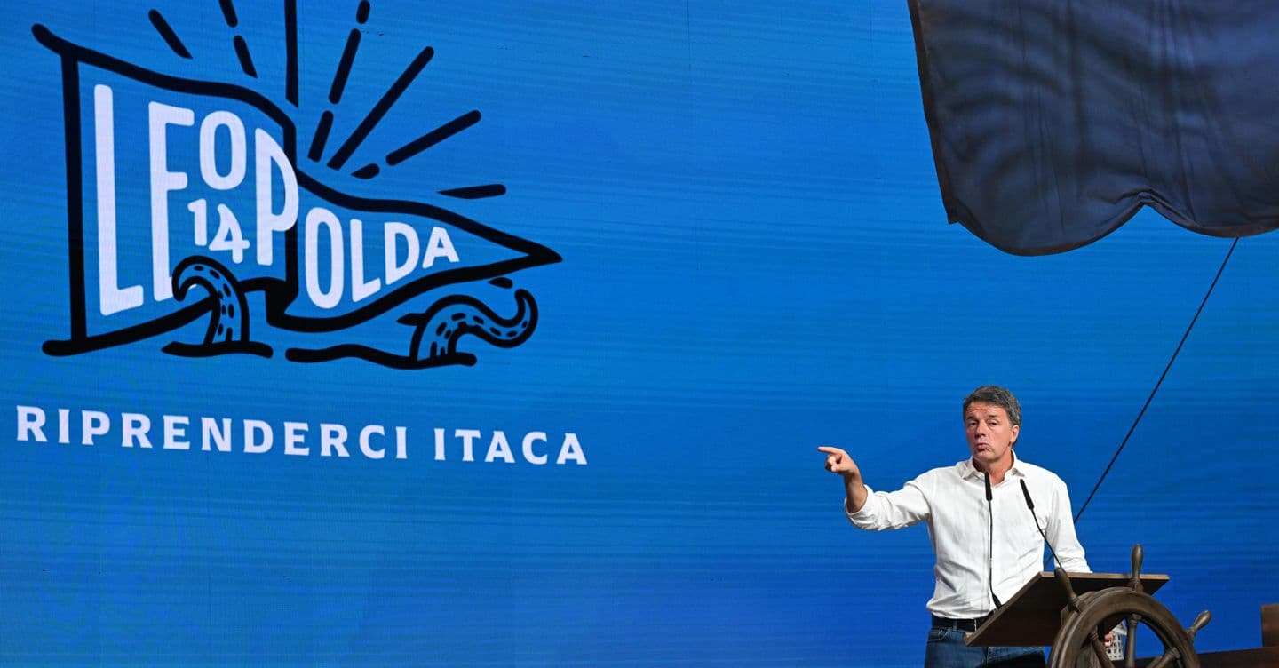 Renzi chiude la Leopolda e lancia l’appello ai riformisti di Forza Italia. Tajani: il centro siamo noi