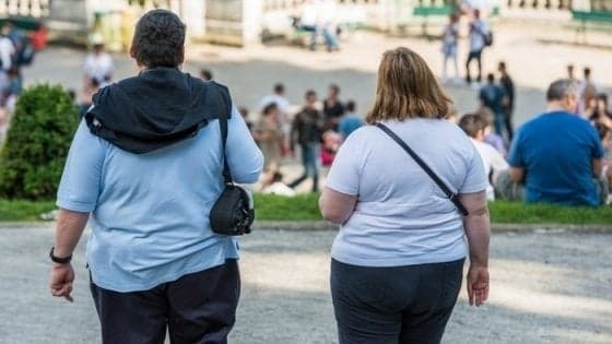 L’obesità accorcia la vita di dieci anni. Arriva la Carta dei Diritti