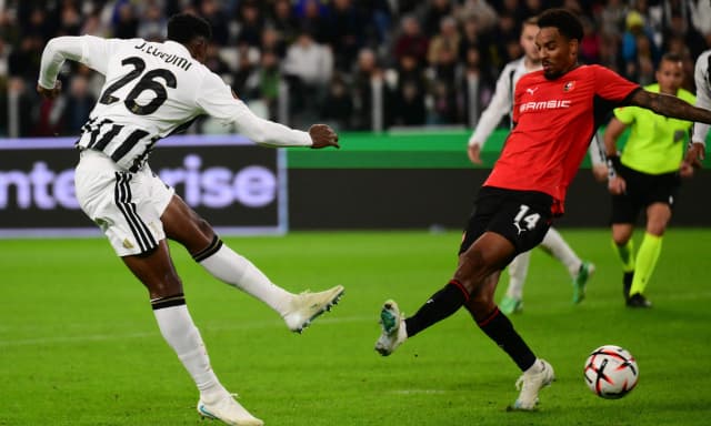 La moviola di Juve-Rennes: Lucumì non era più in fuorigioco, il gol del 3-2 non andava annullato