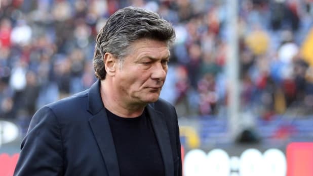 Mazzarri, che caos con Kerkez! Dusan: "Può anche aver vinto dieci trofei, ma per me vale zero"