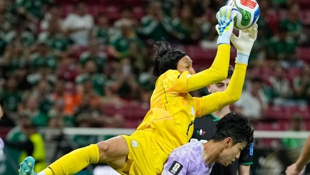 Messico-Corea del Sud, le pagelle: Romo alla Inzaghi, 7. Kim, errore da Gialappa's: 4,5