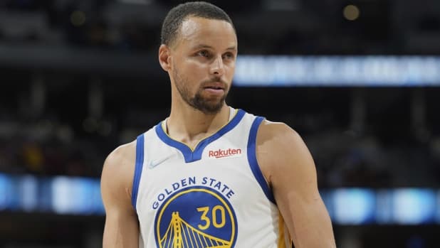 Da modello a zimbello: Golden State, che succede? Oggi sembra una dinastia in rovine