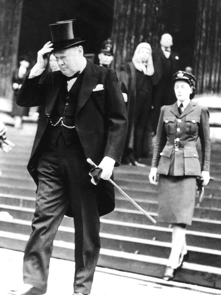 Churchill, il leone di Britannia che ha scritto la storia del mondo