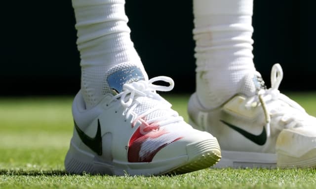 La volpe e la scarpa rossa: Sinner a Wimbledon ci fa spaventare