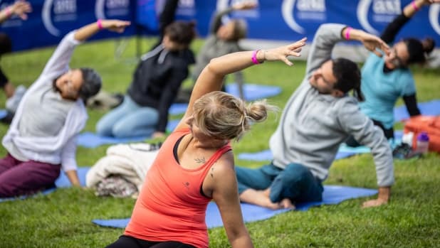 Active Zone: si parte con yoga terapeutico e workout. Il programma della prima giornata
