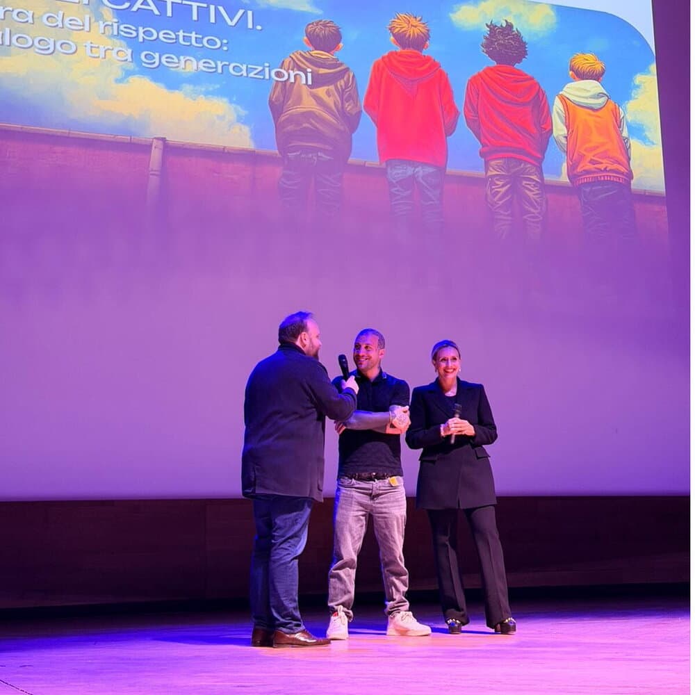 "Non esistono ragazzi cattivi". Tutto esaurito al Teatro dal Verme per il progetto di Caru...