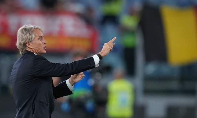 "Bravi ragazzi, ve lo meritavate". Mancini celebra i suoi azzurri sui social