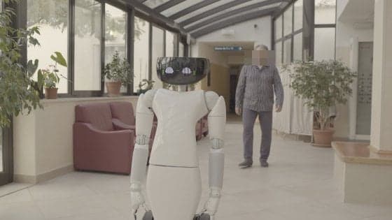 Il robot entra in corsia e aiuta a fare la diagnosi