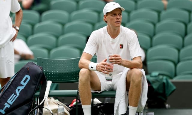 A Wimbledon un Sinner più umano: "Ho davanti tanti anni di tennis, ma devo riprendermi un pezzo di vita"