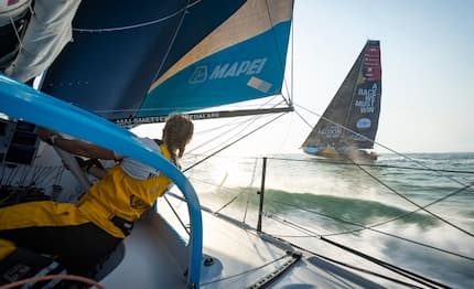The Ocean Race Europe: la flotta si compatta a Ushant