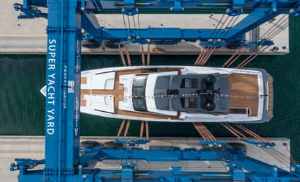 Ferretti Group: varato ad Ancona il terzo Custom Line 106'
