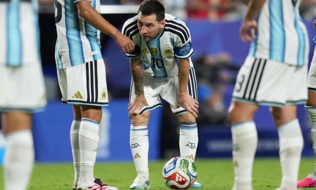 Scaloni: "Siamo stati fortunati". L'Argentina va, ma quanti campanelli d'allarme...
