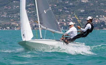 Campionati del Mondo Fireball 2025: record di iscritti sul Garda Trentino